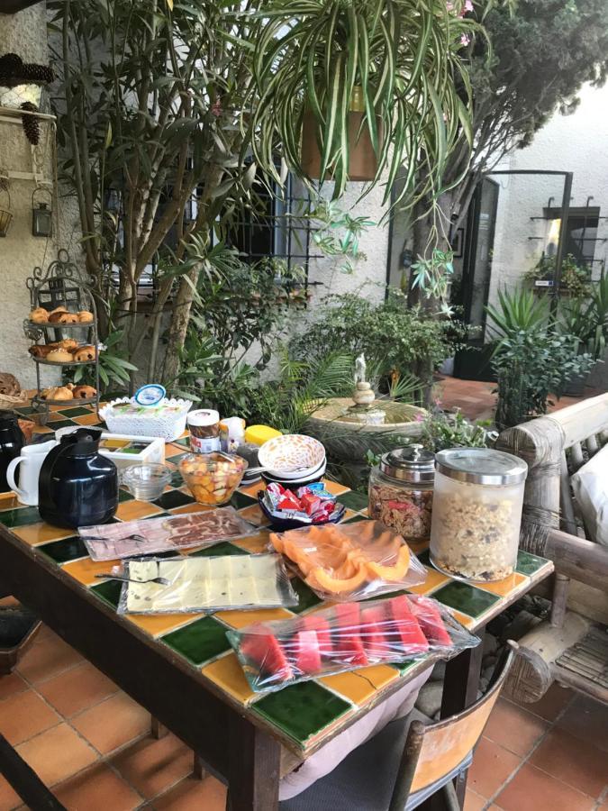 Bed and Breakfast Le Jardin de la cité Carcasona Exterior foto