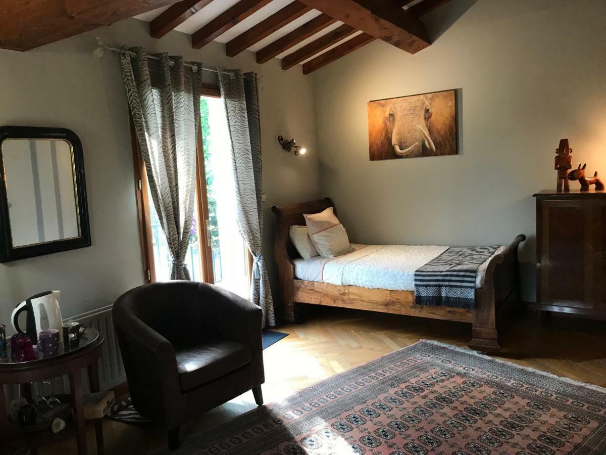 Bed and Breakfast Le Jardin de la cité Carcasona Exterior foto